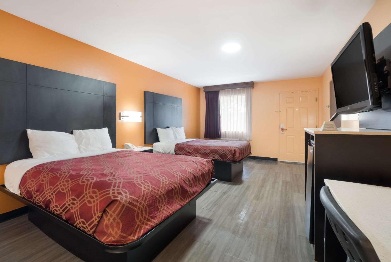Econo Lodge Ripley Экстерьер фото