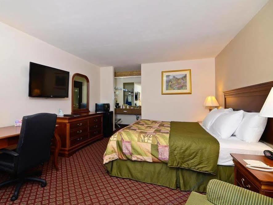 Econo Lodge Ripley Экстерьер фото